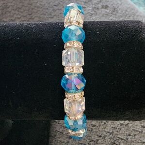 Blue and Silver Gemstone Bracelet with Elegant Design